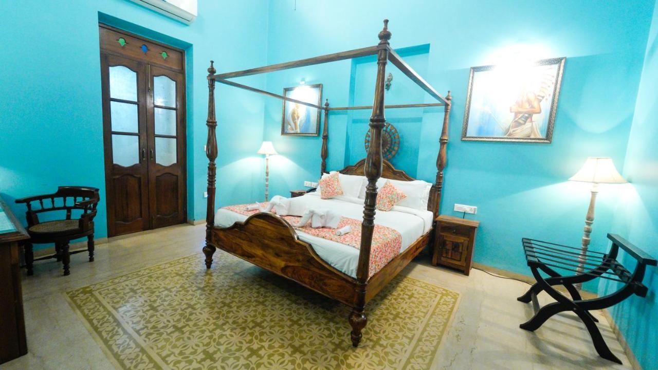 Surya Kiran Heritage Hotel Панаджі Екстер'єр фото