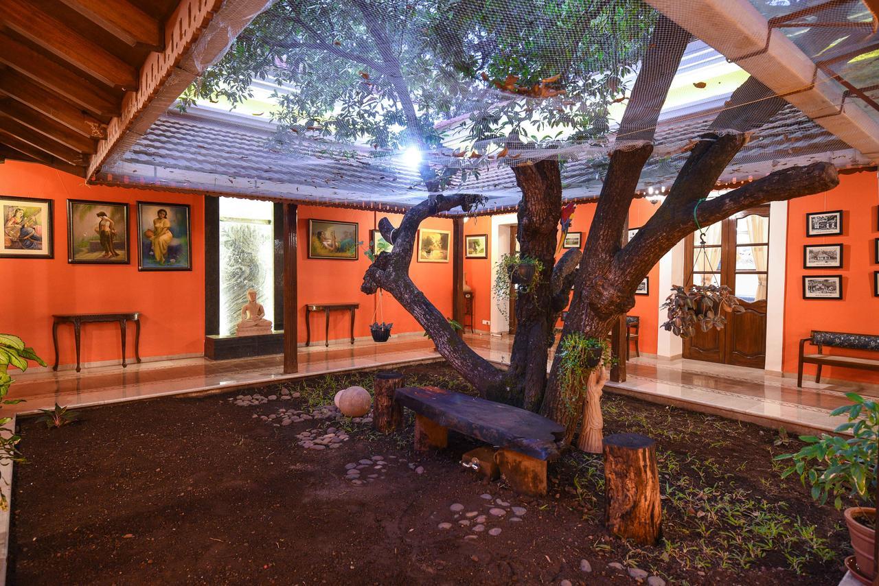 Surya Kiran Heritage Hotel Панаджі Екстер'єр фото