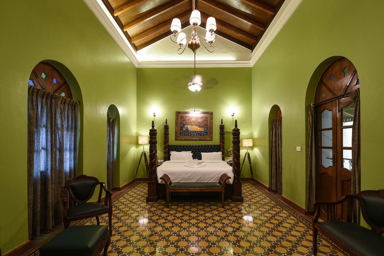 Surya Kiran Heritage Hotel Панаджі Екстер'єр фото